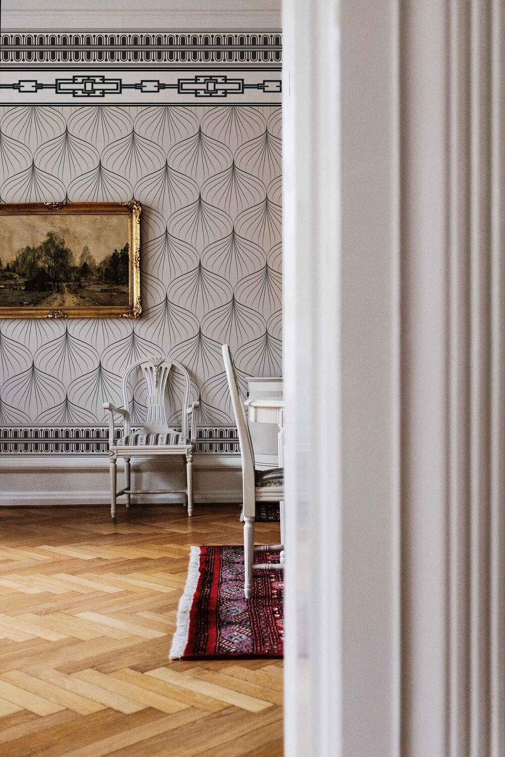 LALIQUE - ALABASTER BORDER